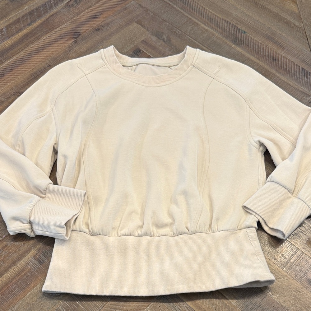 Lululemon softstream top